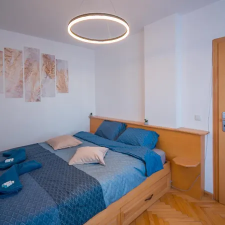 Appartement Cozy 2bdr & Peaceful Location & Free Street Parking