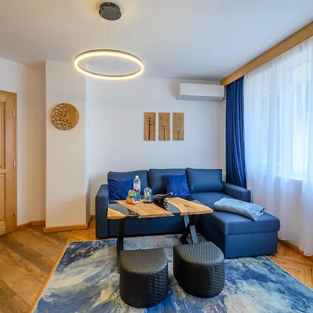 Apartmán Cozy 2bdr & Peaceful Location & Free Street Parking