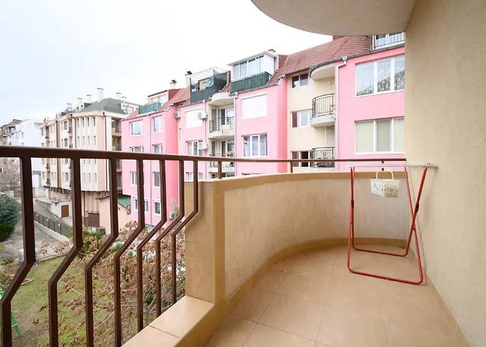 Lejlighed Cozy 2bdr & Peaceful Location & Free Street Parking